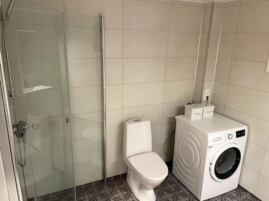 Lofoten - New Apartment, Close To Airport. Лекнес Екстериор снимка