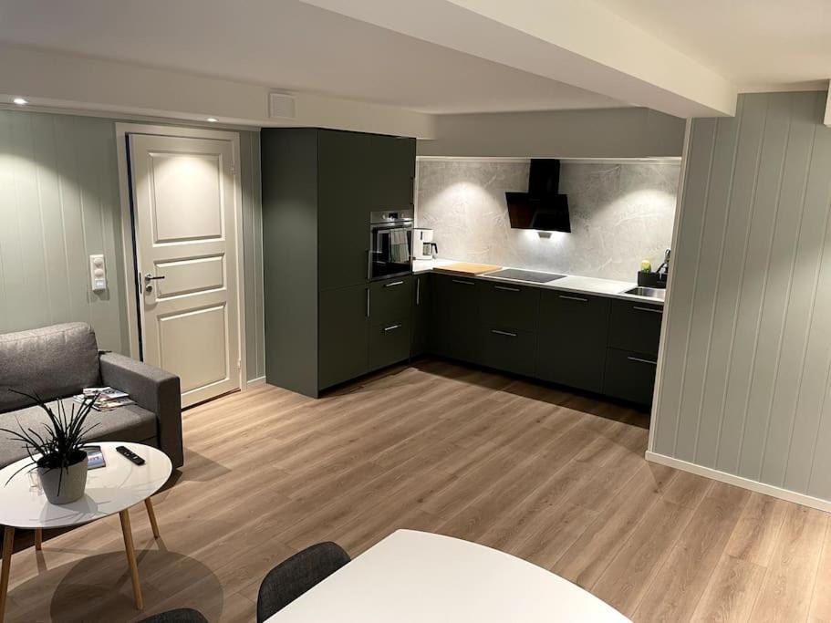 Lofoten - New Apartment, Close To Airport. Лекнес Екстериор снимка