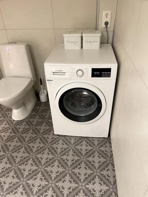 Lofoten - New Apartment, Close To Airport. Лекнес Екстериор снимка
